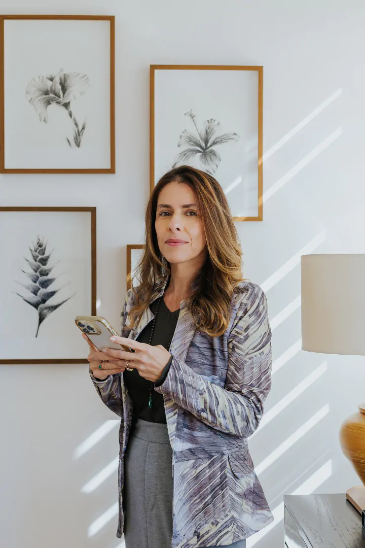 Fernanda-Damy-07 Serviços de comunicação para você e sua empresa: assessoria de comunicação para especialistas, criação de sites, gestão de redes sociais, produção de conteúdo multicanais.